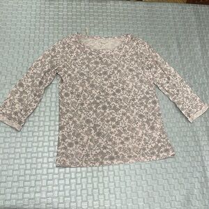 KIM ROGERS  pink floral t-shirt size small